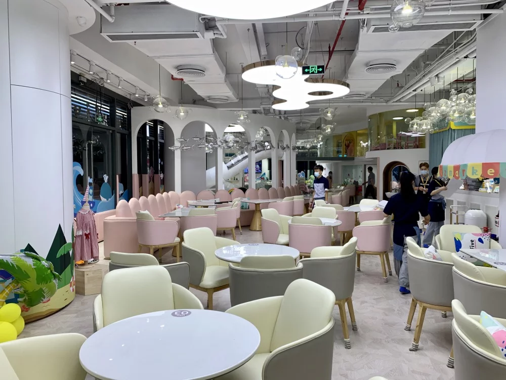 Guangzhou kizfive parent-child restaurant